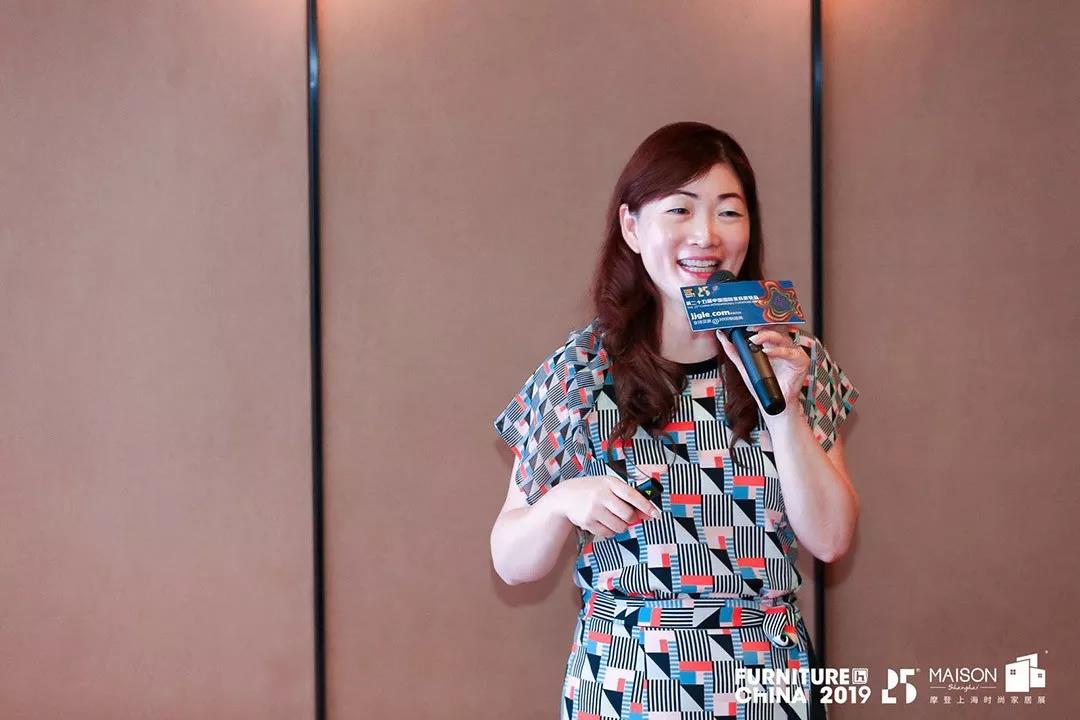 上海博華國際展覽有限公司常務(wù)副總經(jīng)理鐘蓓紅