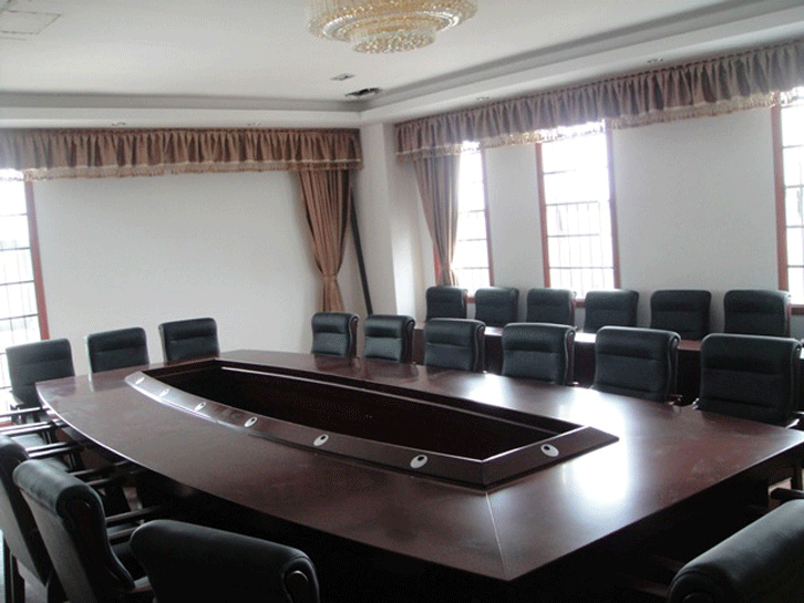 迪歐辦公家具&mdash;&mdash;婁底市人民政府政務(wù)服務(wù)中心會議室會議桌椅